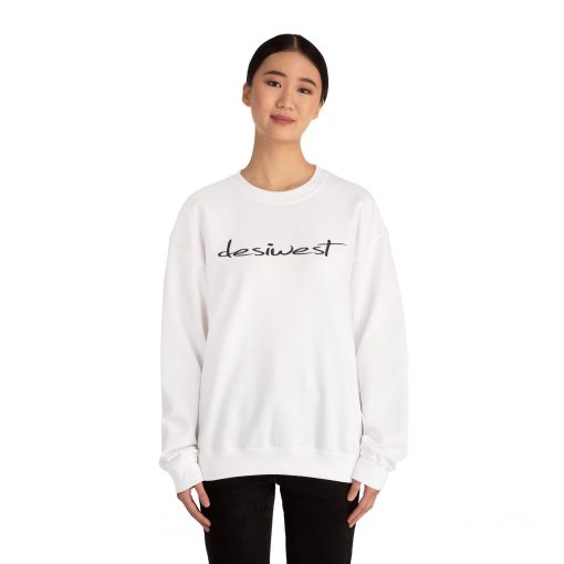 Chic Minimalist Crewneck Sweatshirt, Cozy Unisex Sweatshirt, Casual Style Apparel, Gift for Friends, Relaxed Fashion Layer - Image 4